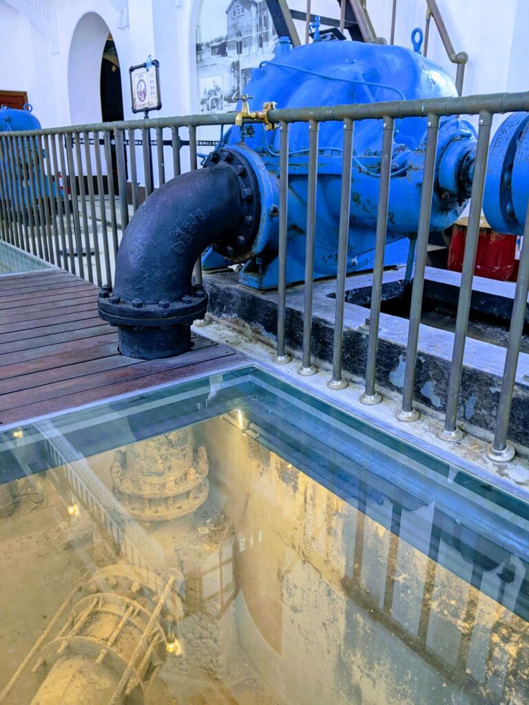 同一條管線的新舊對比