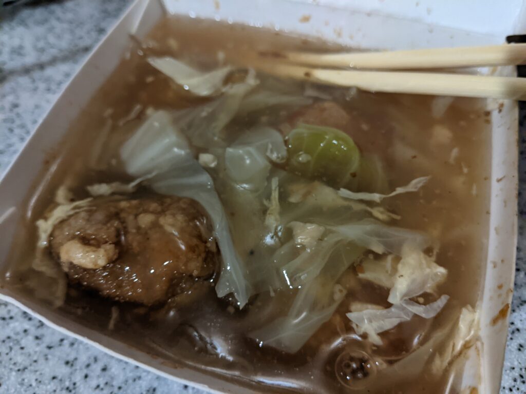 民族夜市𩵚魠魚焿