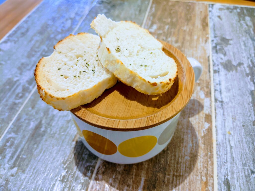 Yo義思的套餐麵包及濃湯