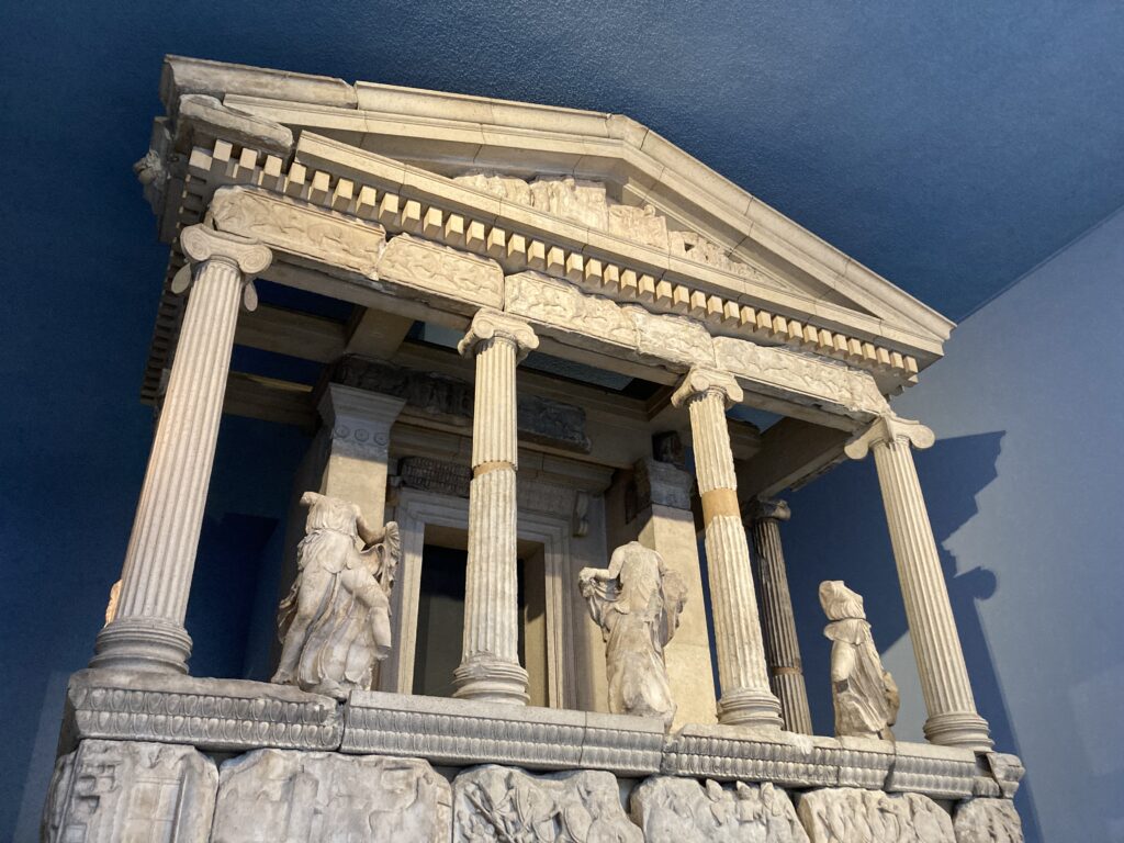 【英國倫敦景點】大英博物館:免費看展攻略!非歷史迷的埃及與希臘神話精選散策 大英博物館的涅瑞伊得斯碑