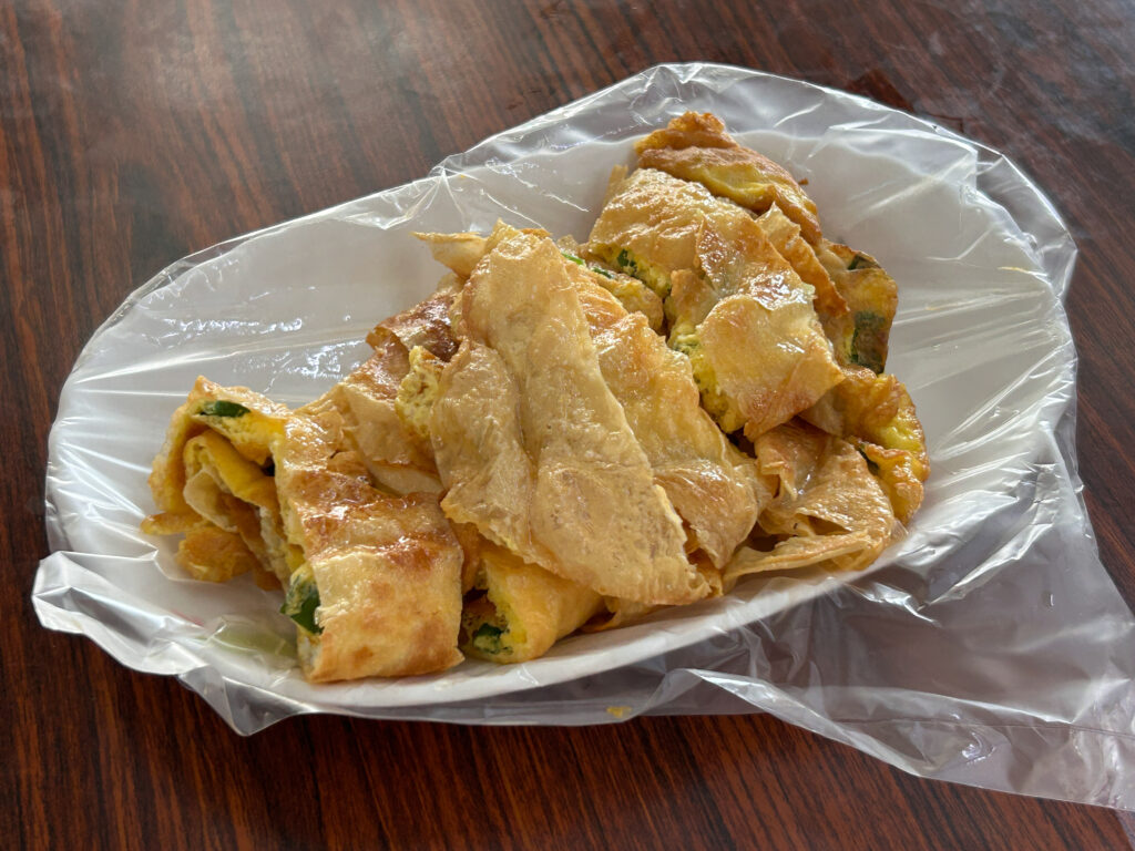 二吉軒豆漿斗六總店的原味豆皮蛋餅