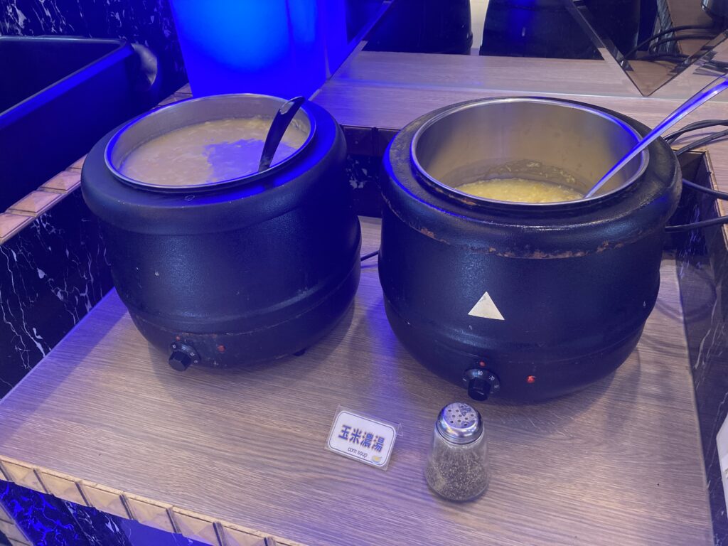 牛釜山牛排的玉米濃湯