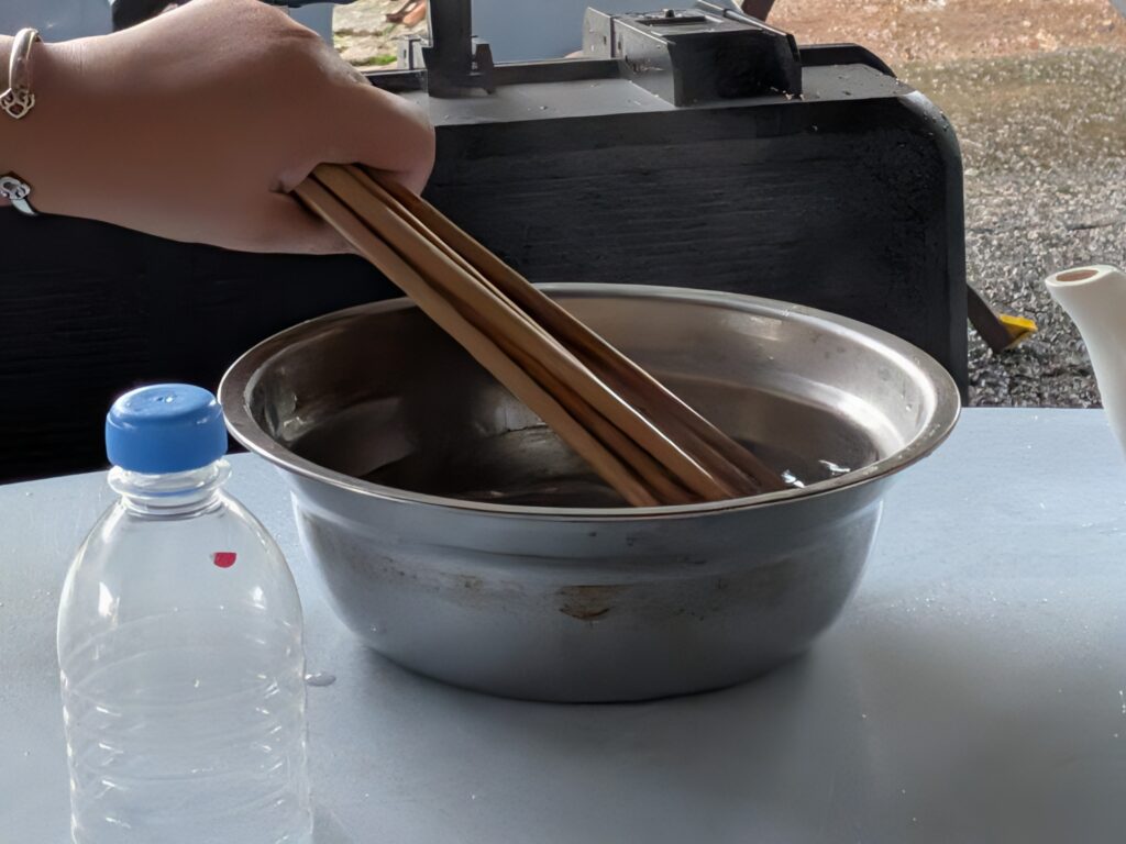 亞寶肉骨茶的熱茶洗碗儀式